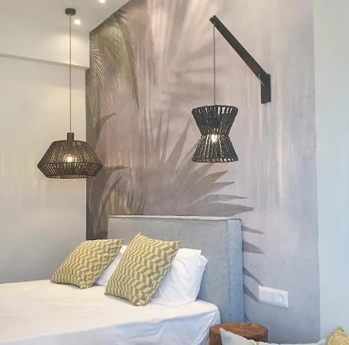 Vista Al Mare Luxury Hotel *